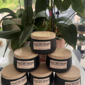 Handmade Soy Wax Candle: Vanilla Bean, Blue Ocean & Woody Oud